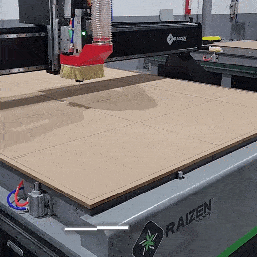 Bomba de vácuo em funcionamento em uma Router CNC - SOLID TAF - RAIZEN MACHINE